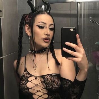 🔥 Lunatiique leaked private photo uncensored full
