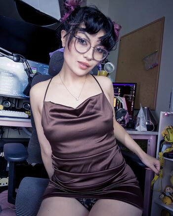 🔥 Lynniequin leaked private photo uncensored full
