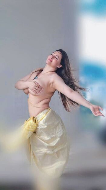 🔥 Maitri ramaiya page leaked private photo uncensored full