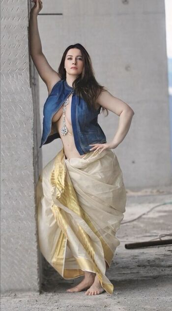 🔥 Maitri ramaiya page leaked private photo uncensored full