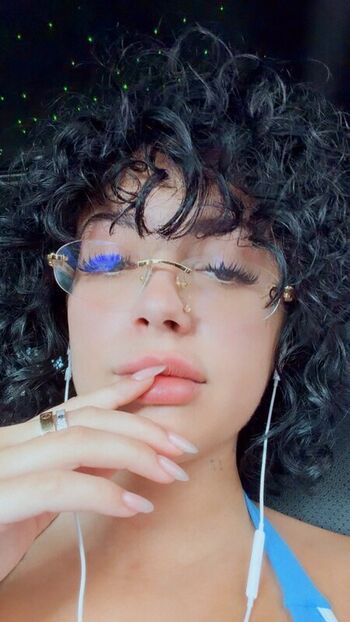 🔥 Malu trevejo  page leaked private photo uncensored full