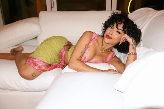 🔥 Malu trevejo  page leaked private photo uncensored full