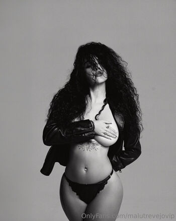 🔥 Malu trevejo  page leaked private photo uncensored full