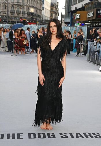 🔥 Margaret qualley leaked private photo uncensored full