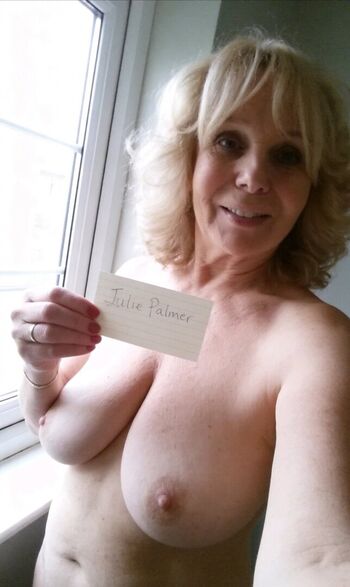 🔥 Mature women page leaked private photo uncensored full