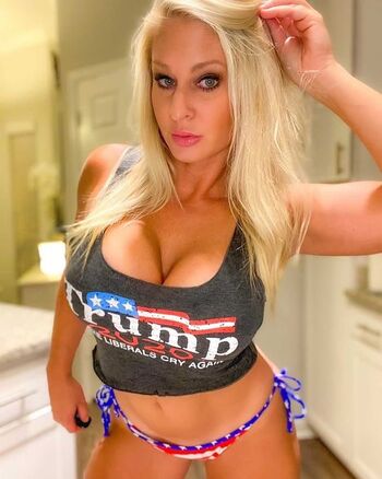 🔥 Mature women page leaked private photo uncensored full