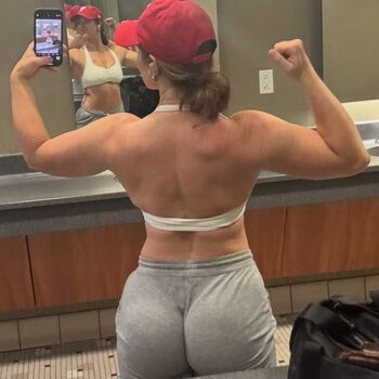 🔥 Mature women page leaked private photo uncensored full
