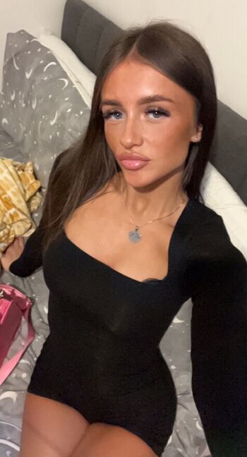 🔥 Mckenzie burgess page leaked private photo uncensored full