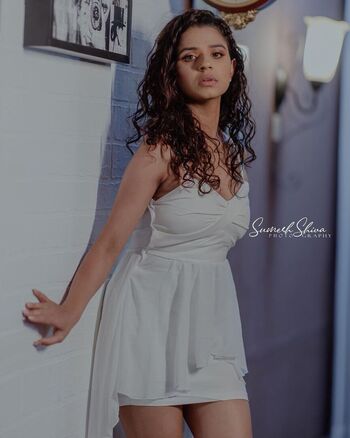 🔥 Meenakshi raveendran leaked private photo uncensored full
