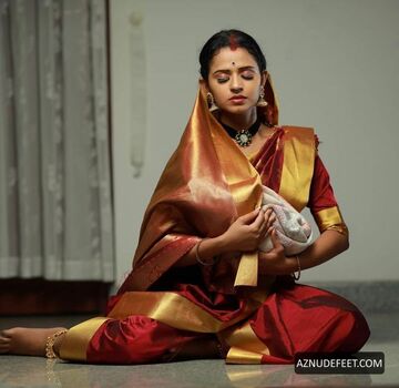 🔥 Meenakshi raveendran leaked private photo uncensored full