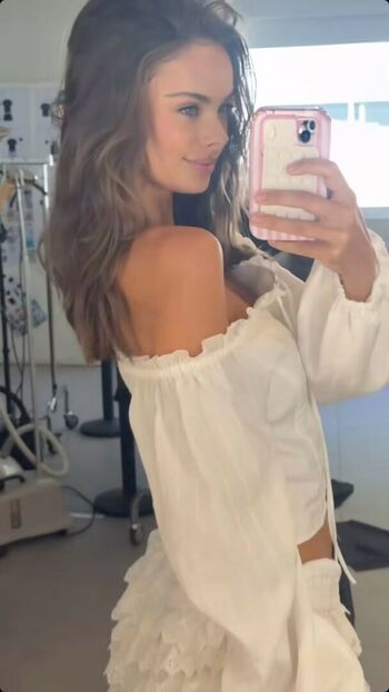🔥 Meika woollard page leaked private photo uncensored full
