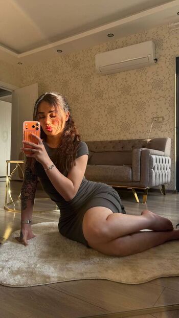 🔥 Melek azad leaked private photo uncensored full