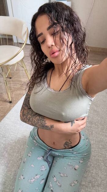 🔥 Melek azad leaked private photo uncensored full