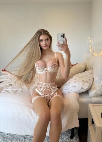 🔥 Milakittenx  page leaked private photo uncensored full