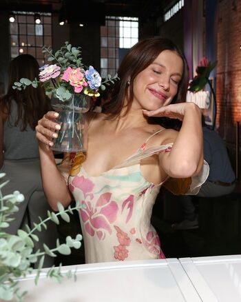 🔥 Millie bobby brown page leaked private photo uncensored full