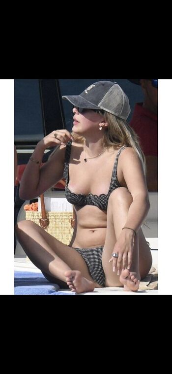 🔥 Millie bobby brown page leaked private photo uncensored full