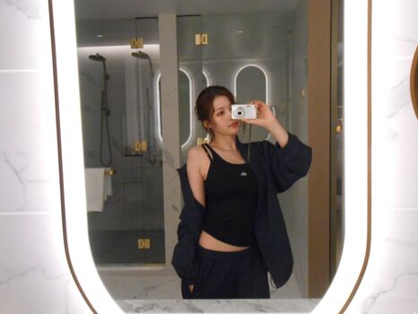 🔥 Minatozaki sana page leaked private photo uncensored full