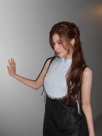 🔥 Minatozaki sana page leaked private photo uncensored full