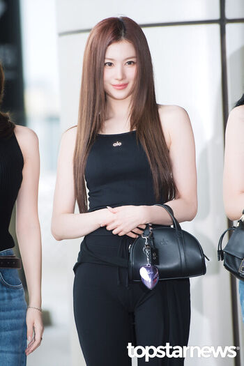 🔥 Minatozaki sana page leaked private photo uncensored full