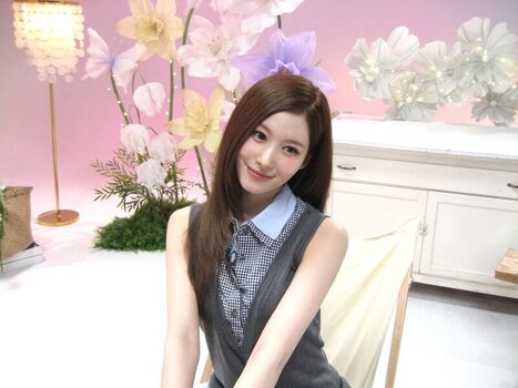 🔥 Minatozaki sana page leaked private photo uncensored full