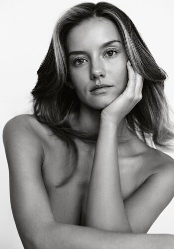 🔥 Nicola cavanis page leaked private photo uncensored full