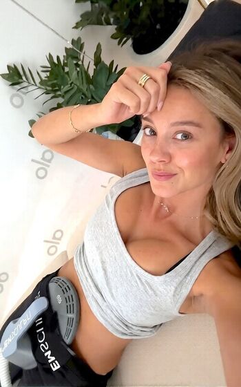 🔥 Nicola cavanis page leaked private photo uncensored full