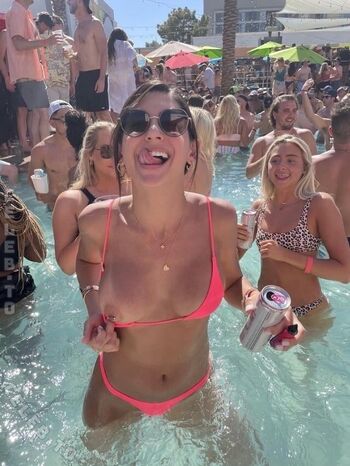 🔥 Nude in public page leaked private photo uncensored full
