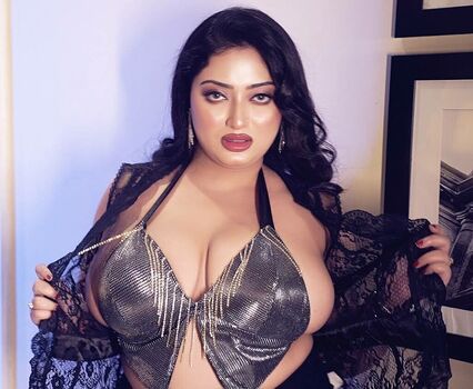 🔥 Priti roy page leaked private photo uncensored full