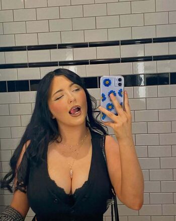 🔥 Robyn  page leaked private photo uncensored full