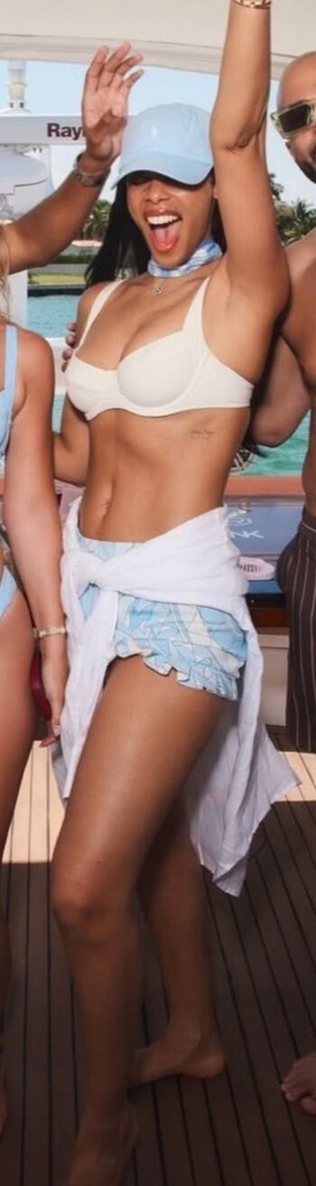 🔥 Rochelle humes page leaked private photo uncensored full