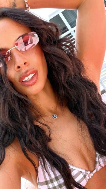 🔥 Rochelle humes page leaked private photo uncensored full