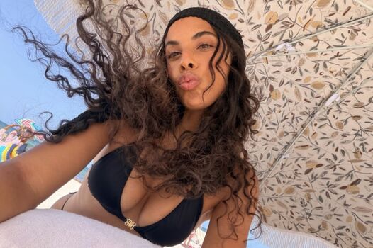 🔥 Rochelle humes page leaked private photo uncensored full