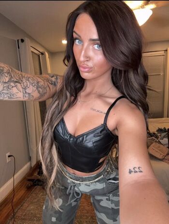 🔥 Ronika eskins  page leaked private photo uncensored full