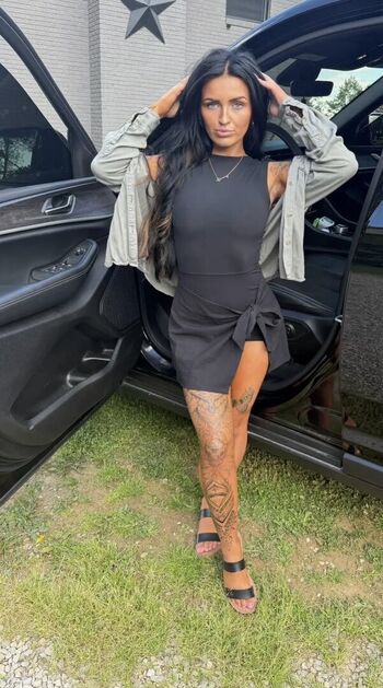 🔥 Ronika eskins  page leaked private photo uncensored full