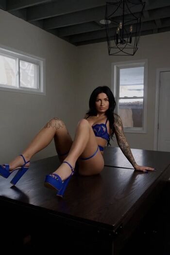 🔥 Ronika eskins  page leaked private photo uncensored full