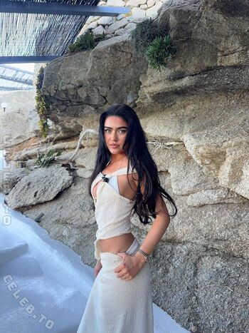 🔥 Roxanarosuu page leaked private photo uncensored full
