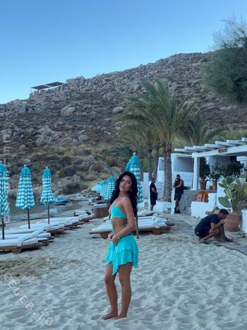 🔥 Roxanarosuu page leaked private photo uncensored full