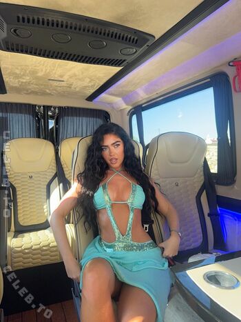 🔥 Roxanarosuu page leaked private photo uncensored full
