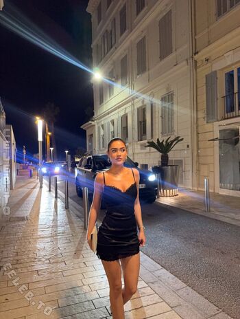 🔥 Roxanarosuu page leaked private photo uncensored full