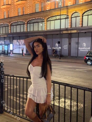 🔥 Roxanarosuu page leaked private photo uncensored full