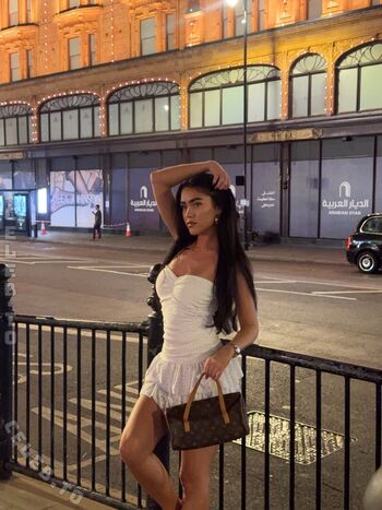 🔥 Roxanarosuu page leaked private photo uncensored full