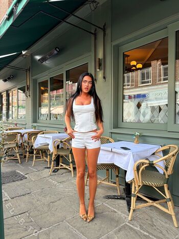 🔥 Roxanarosuu page leaked private photo uncensored full