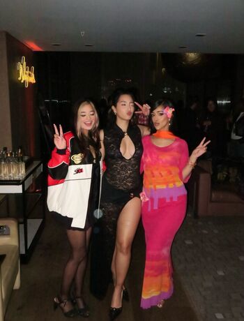 🔥 Sabrina pezeshkian page leaked private photo uncensored full