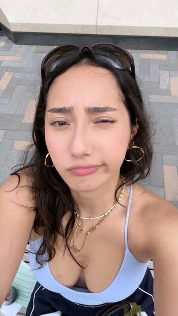 🔥 Sabrina pezeshkian page leaked private photo uncensored full