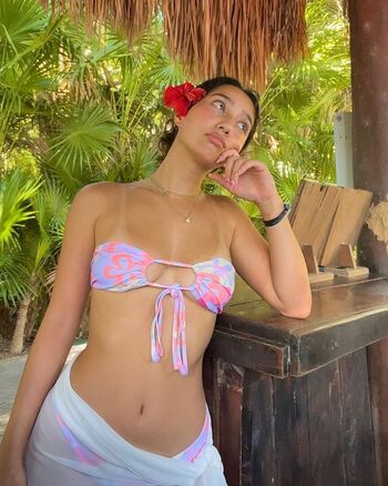 🔥 Sabrina pezeshkian page leaked private photo uncensored full