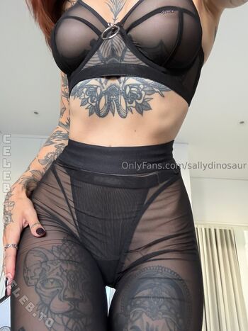 🔥 Sallydinosaur  page leaked private photo uncensored full