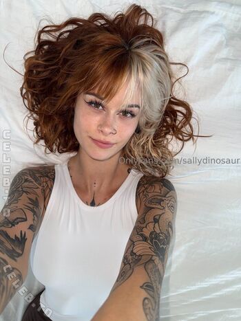 🔥 Sallydinosaur  page leaked private photo uncensored full