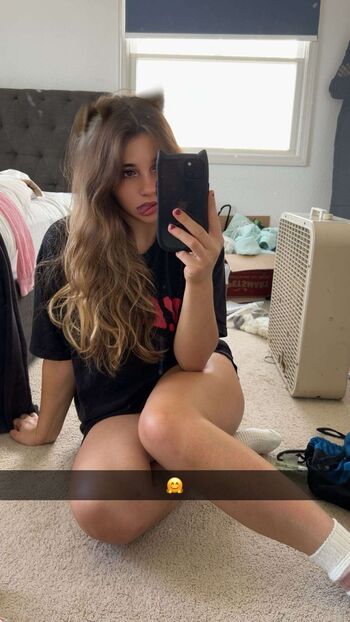 🔥 Sara dobrik page leaked private photo uncensored full