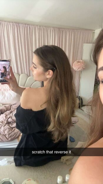 🔥 Sara dobrik page leaked private photo uncensored full