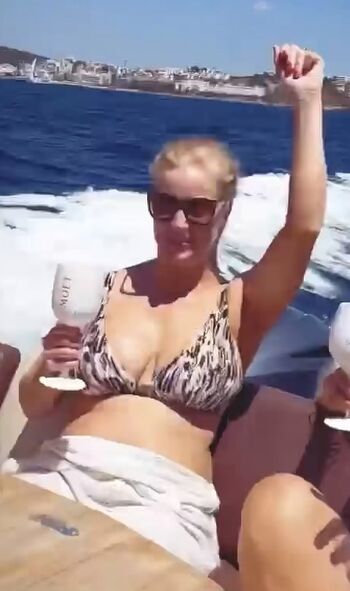 🔥 Sarah jane mee page leaked private photo uncensored full